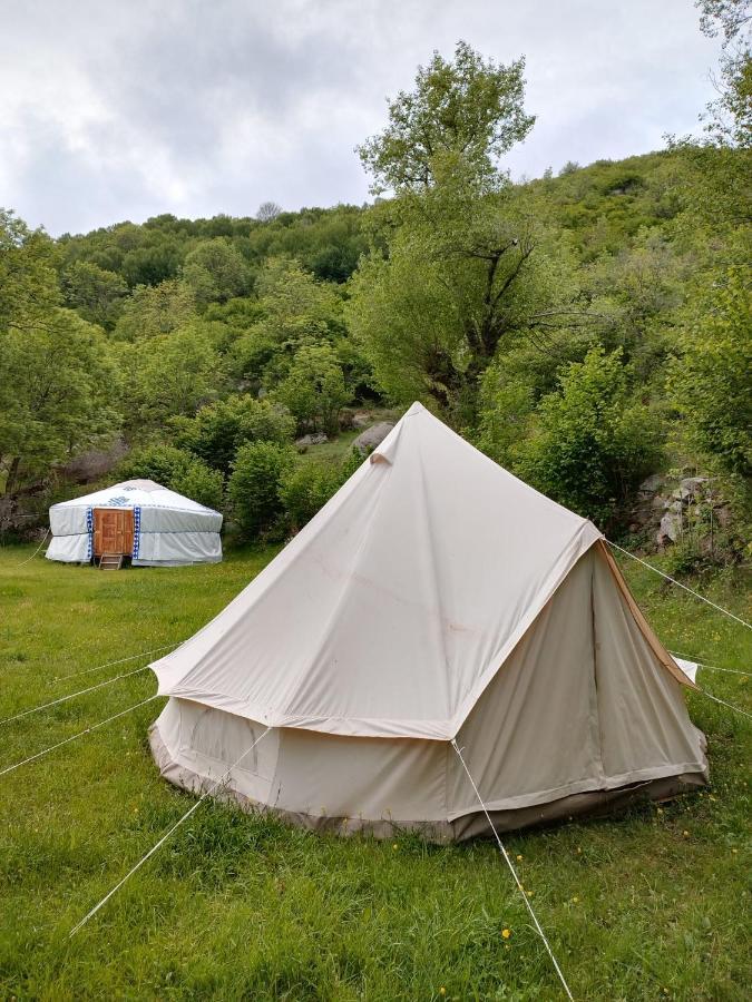 Tente Style Tepee Confort Hotel Latour-de-Carol Exterior foto